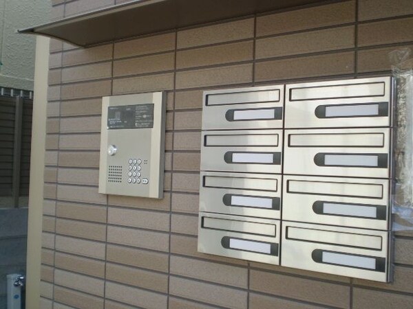 エントランス(外観・共用設備)