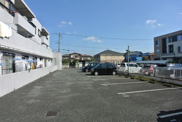 駐車場(☆駐車場☆)