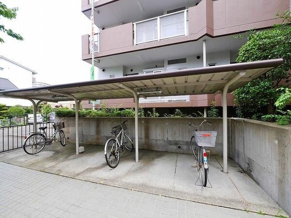 共有部分(★ルーフ付き駐輪場★)