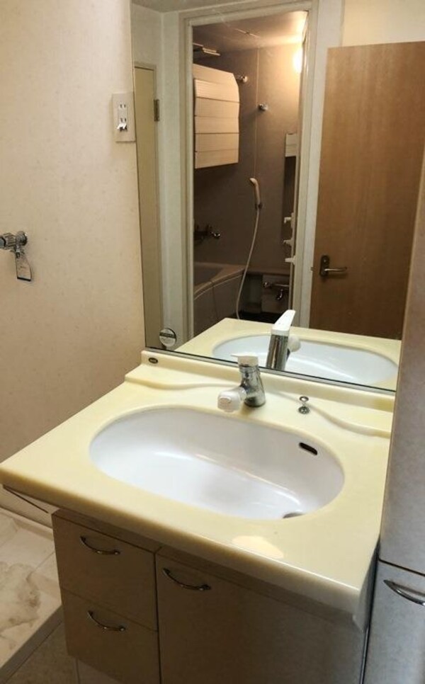 洗面(★お部屋探しは株式会社タウンハウジング東京まで★)