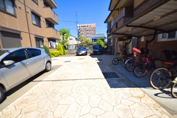 駐車場(外観・共用部分)