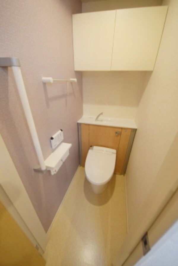 トイレ(★ウォシュレット付きのトイレです★)