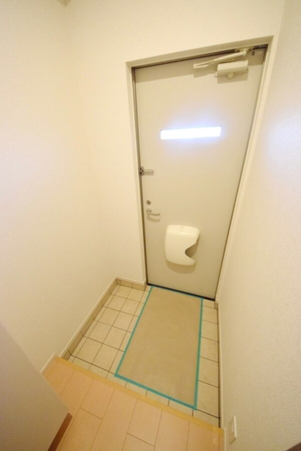 玄関(室内・室内設備)