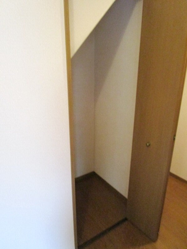 その他(★階段下の収納★)