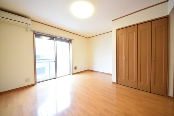 リビング・居室(☆陽当り良好なお部屋です☆)