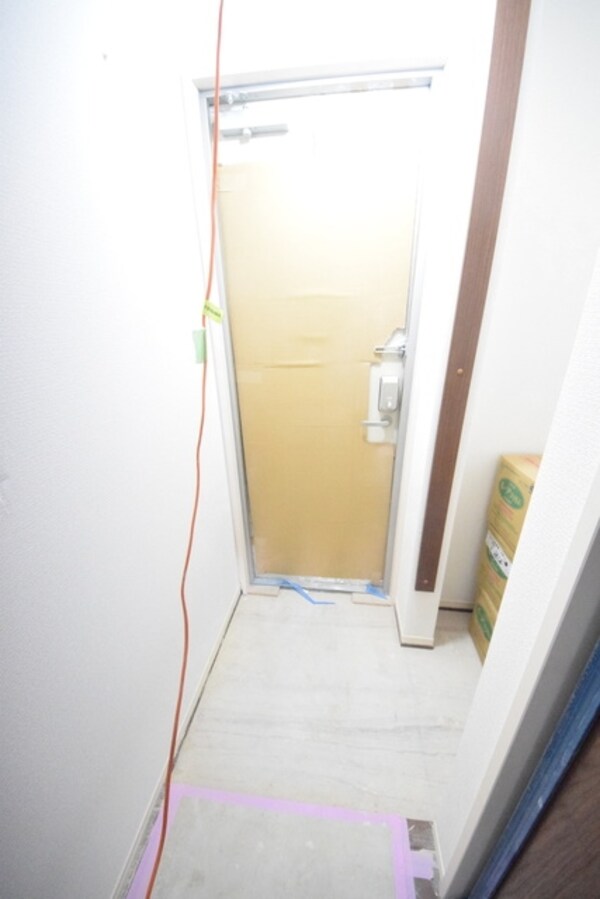 玄関(★お部屋探しは株式会社タウンハウジング東京まで★)