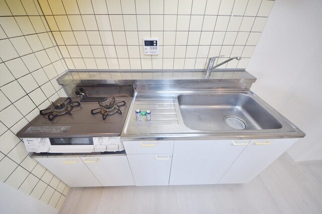 物件内観写真3　(タウンハウジング府中店まで)