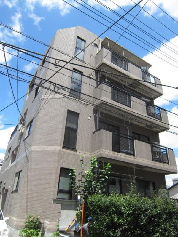 外観(★重厚な造りの外観です★)