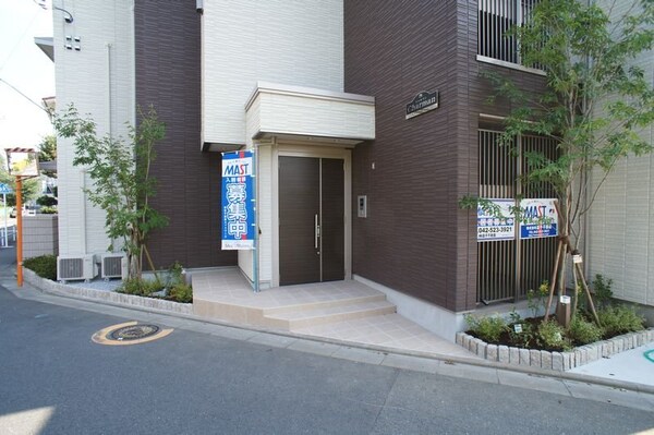 エントランス(エントランス)