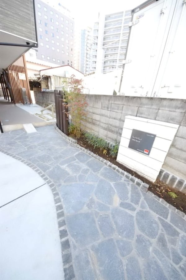 エントランス(外観・共用設備)