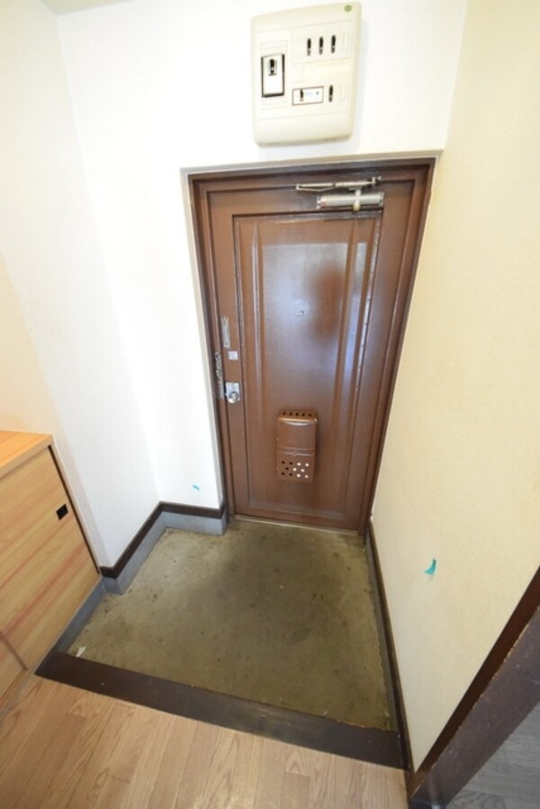 玄関(室内・室内設備)