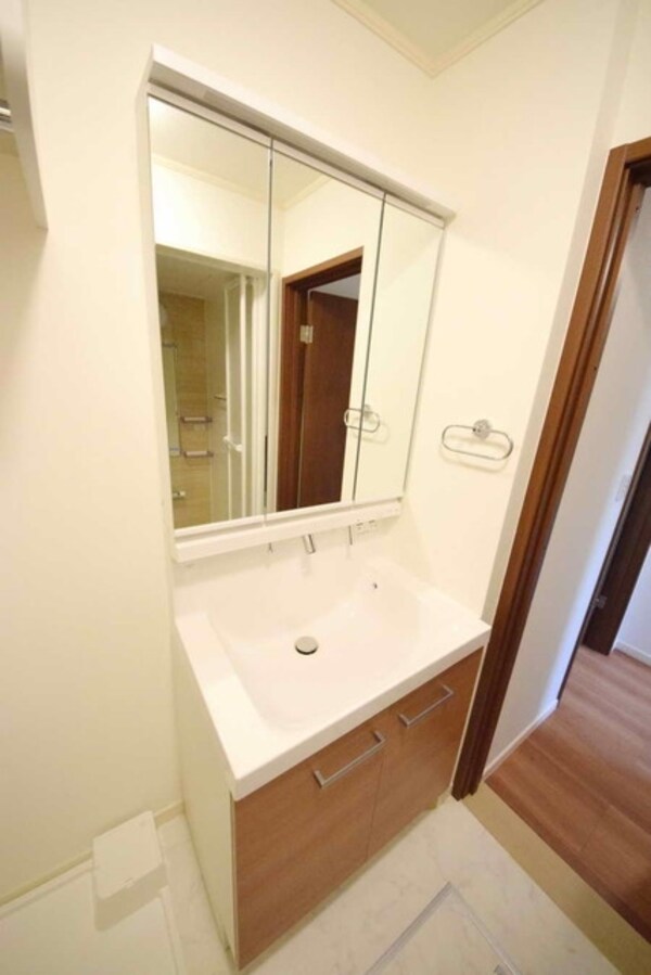 洗面(室内・室内設備)