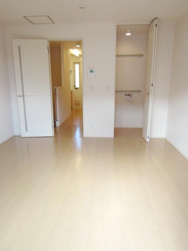 リビング・居室(タウンハウジング府中店まで)