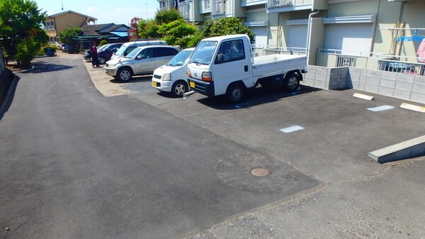 駐車場(★敷地内駐車場★)