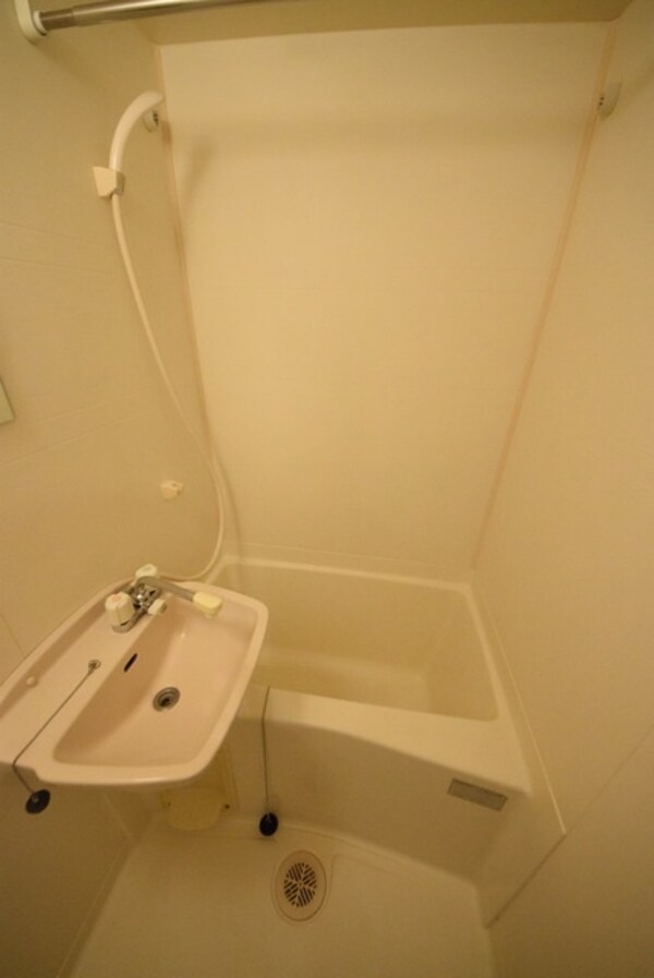 バス／シャワールーム等(バス／シャワールーム等)