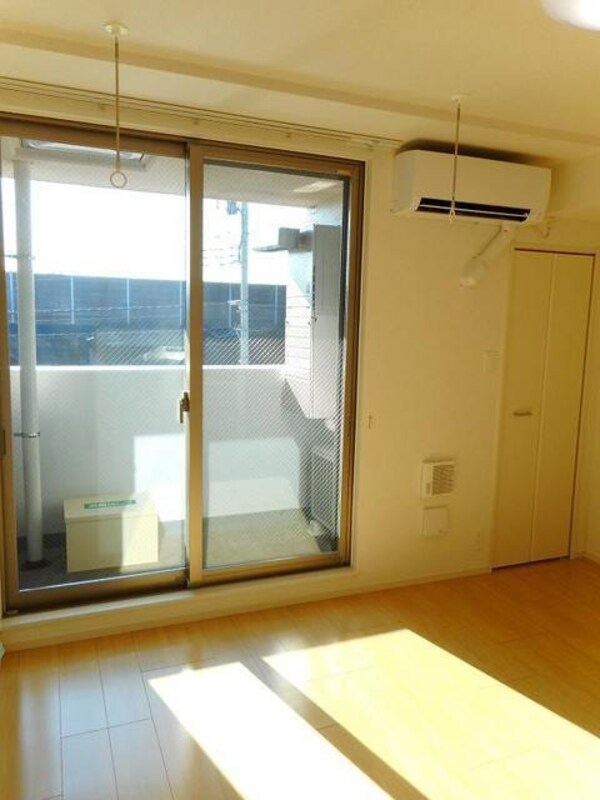 リビング・居室(☆南向きで明るいお部屋☆)