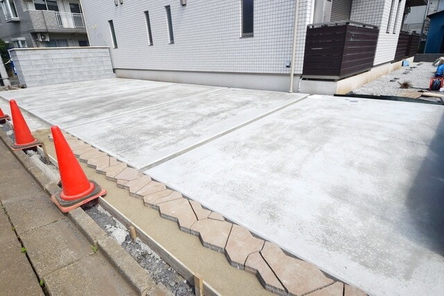 物件内観写真25　(駐車場)