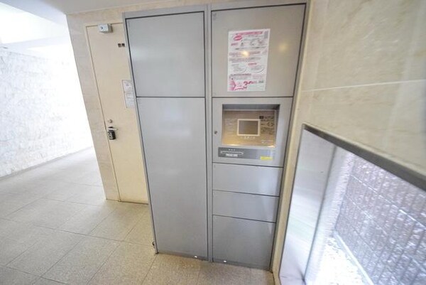 共有部分(♪通販生活には欠かせない宅配ＢＯＸ付き♪)