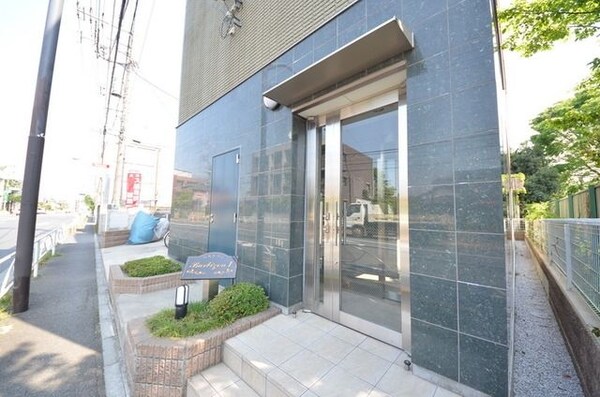 エントランス(外観・共用部分)