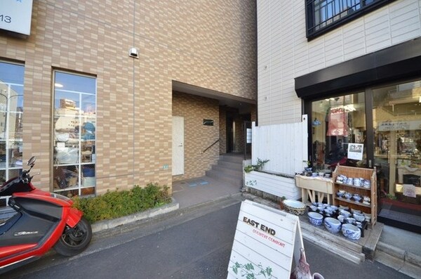 エントランス(外観・共用部分)