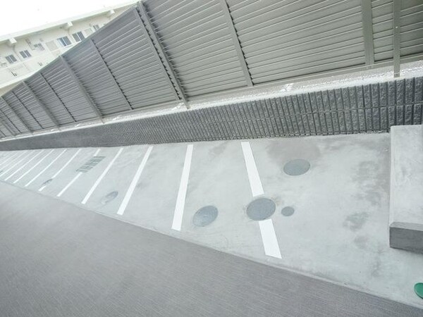 共有部分(☆自転車はオートロックの中です)