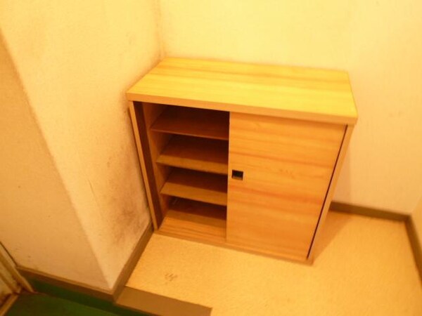 玄関(★シューズＢＯＸです♪★)