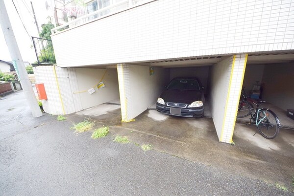 駐車場(★駐車場★)