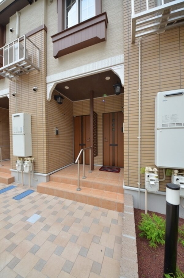 エントランス(外観・共用部分)