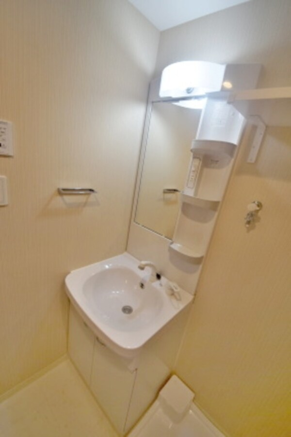 洗面(★朝の支度に大活躍の独立洗面台★)
