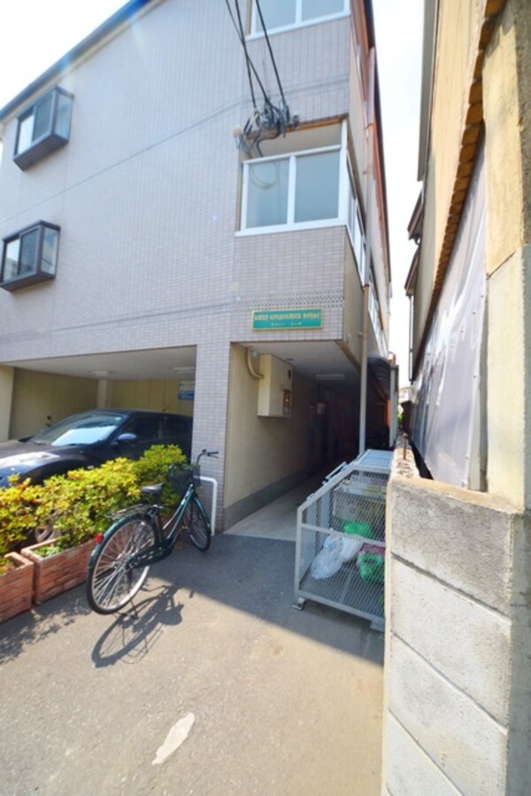 エントランス(★エントランスです、いらっしゃいませ！★)