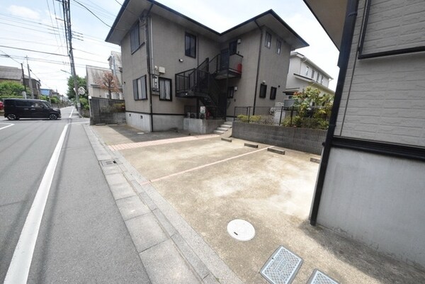 駐車場(駐車場)
