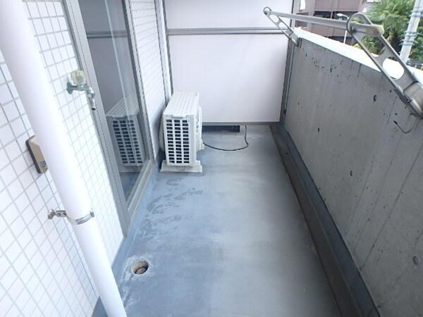 洗面(洗濯機置場)