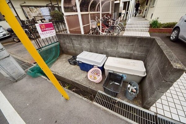 共有部分(～ゴミはこちらへどうぞ～)