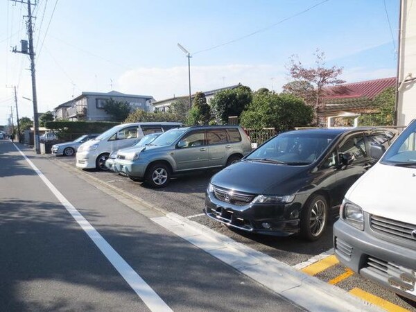 駐車場(★駐車場★)