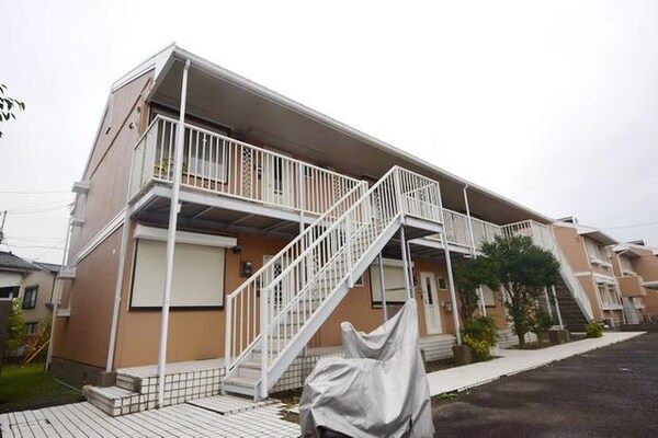 エントランス(★閑静な住宅街に立地してます★)