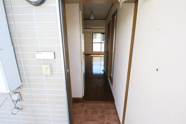 玄関(★お部屋探しは株式会社タウンハウジング東京まで★)