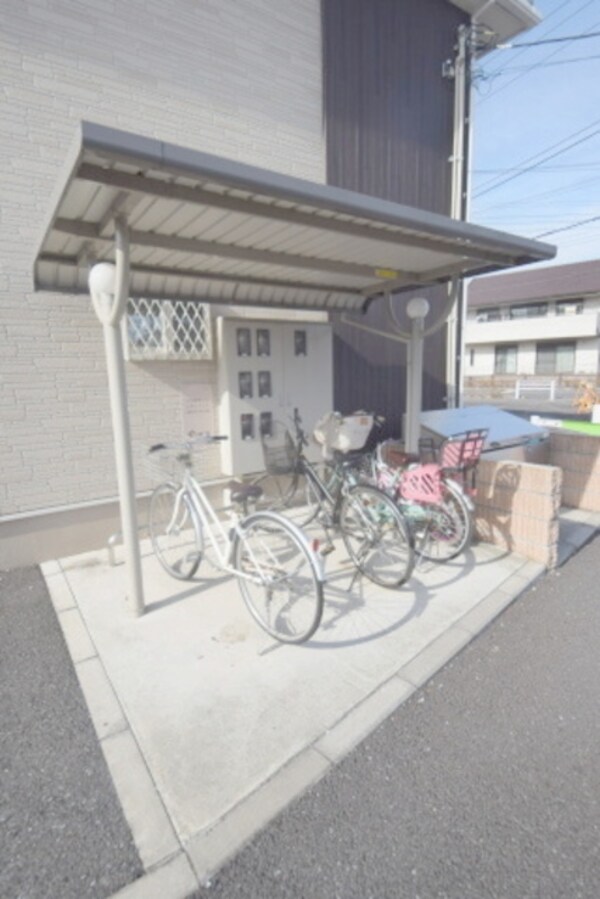 共有部分(★自転車はこちらへ★)