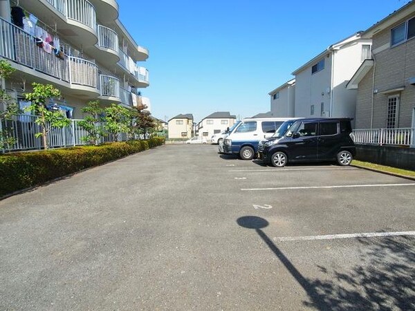 駐車場(☆駐車場☆)