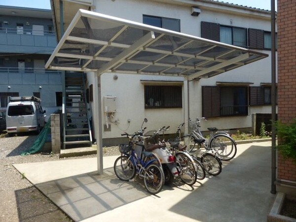 共有部分(★ルーフ付きの駐輪場です★)