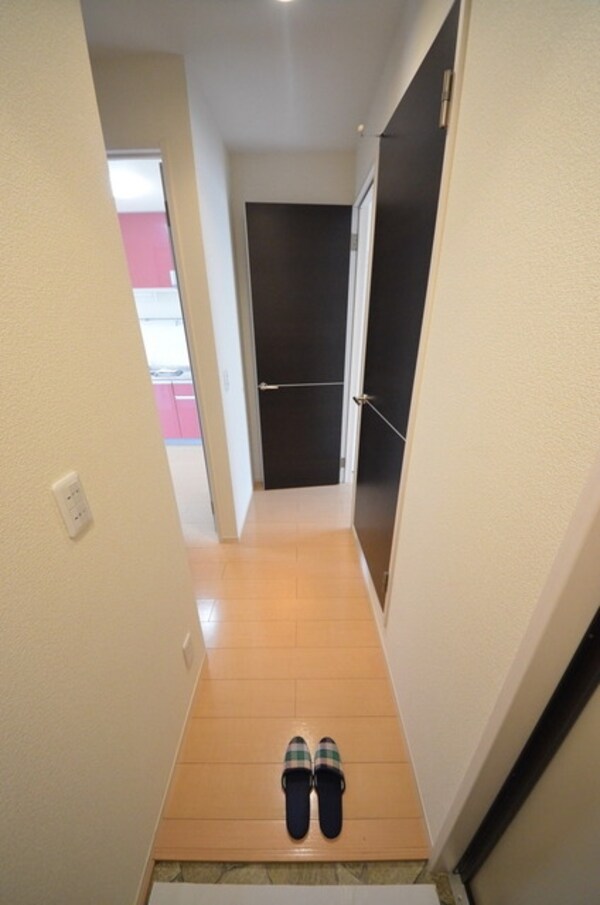 玄関(★お部屋探しは株式会社タウンハウジング東京まで★)