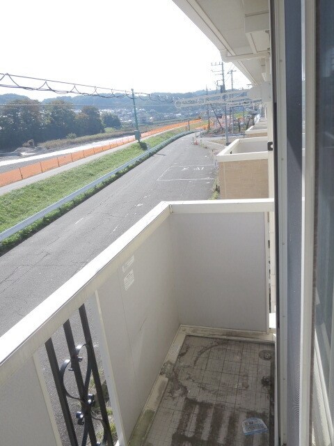 物件内観写真5　(～しっかりお洗濯もできますね～)