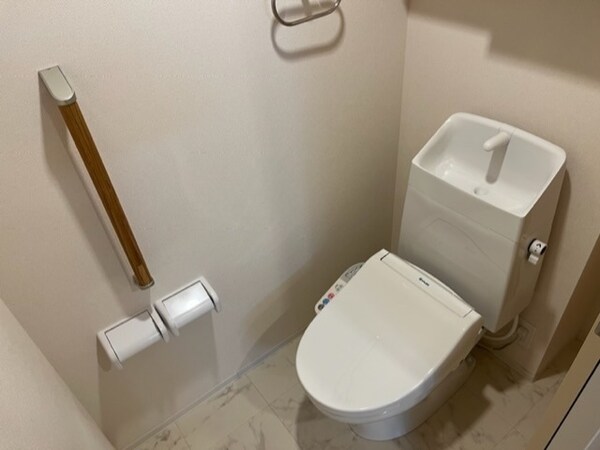 トイレ(★お部屋探しは株式会社タウンハウジング東京まで★)