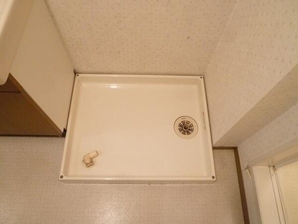 設備(洗濯機置き場室内)