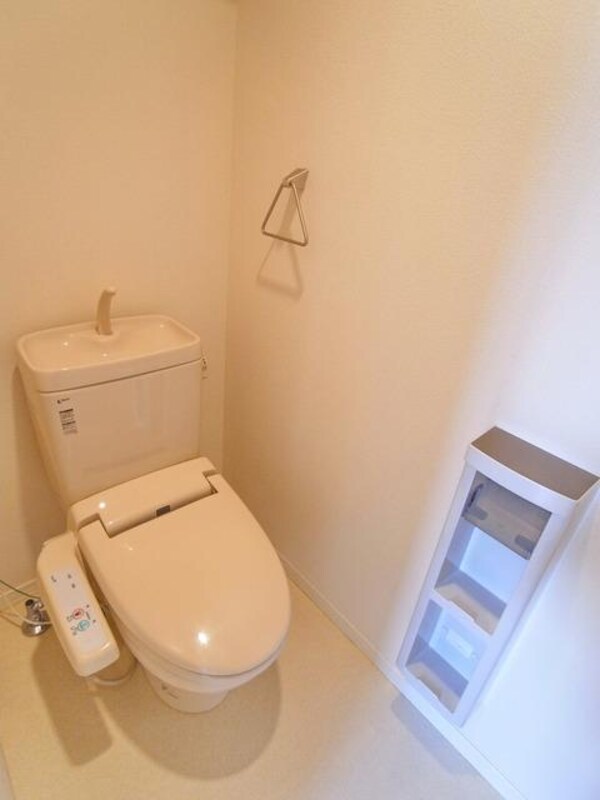 トイレ(♪トイレも大切な空間です！♪)