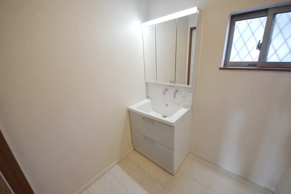 洗面(タウンハウジング府中店まで)