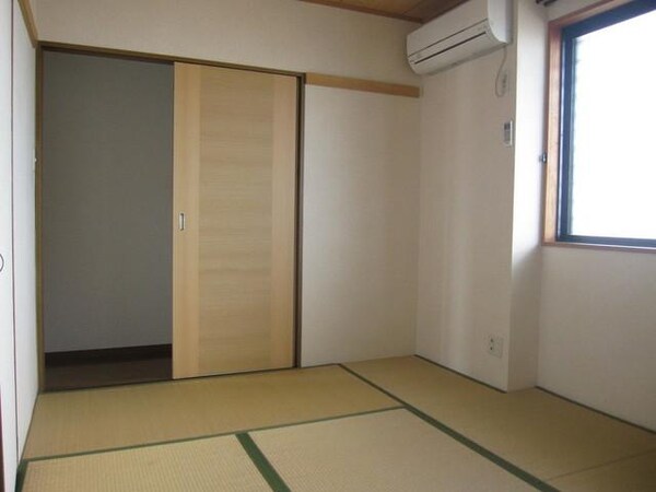 寝室(★畳の部屋もあります★)