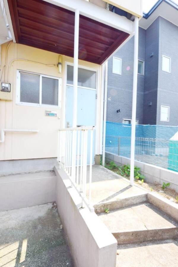 エントランス(★お部屋への入り口です★)