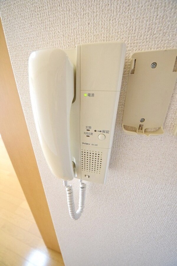 セキュリティ(★インターホンです★)