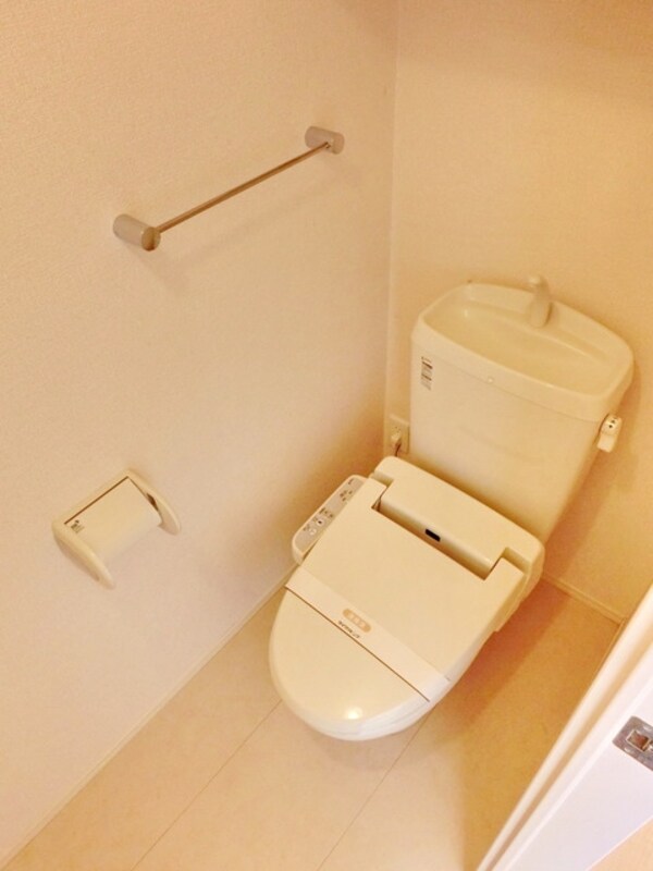 トイレ(★温水洗浄便座完備★)