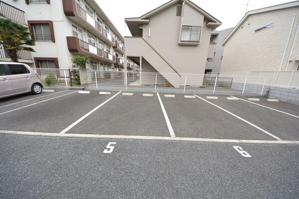 駐車場(★駐車場★)